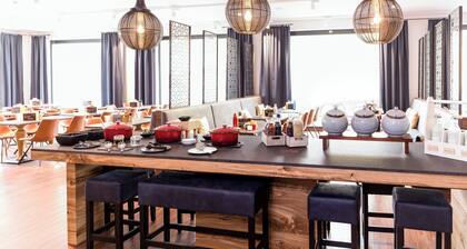 Holiday Inn - the niu, Saddle Furth by IHG