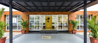 Hotel Golden Plateau