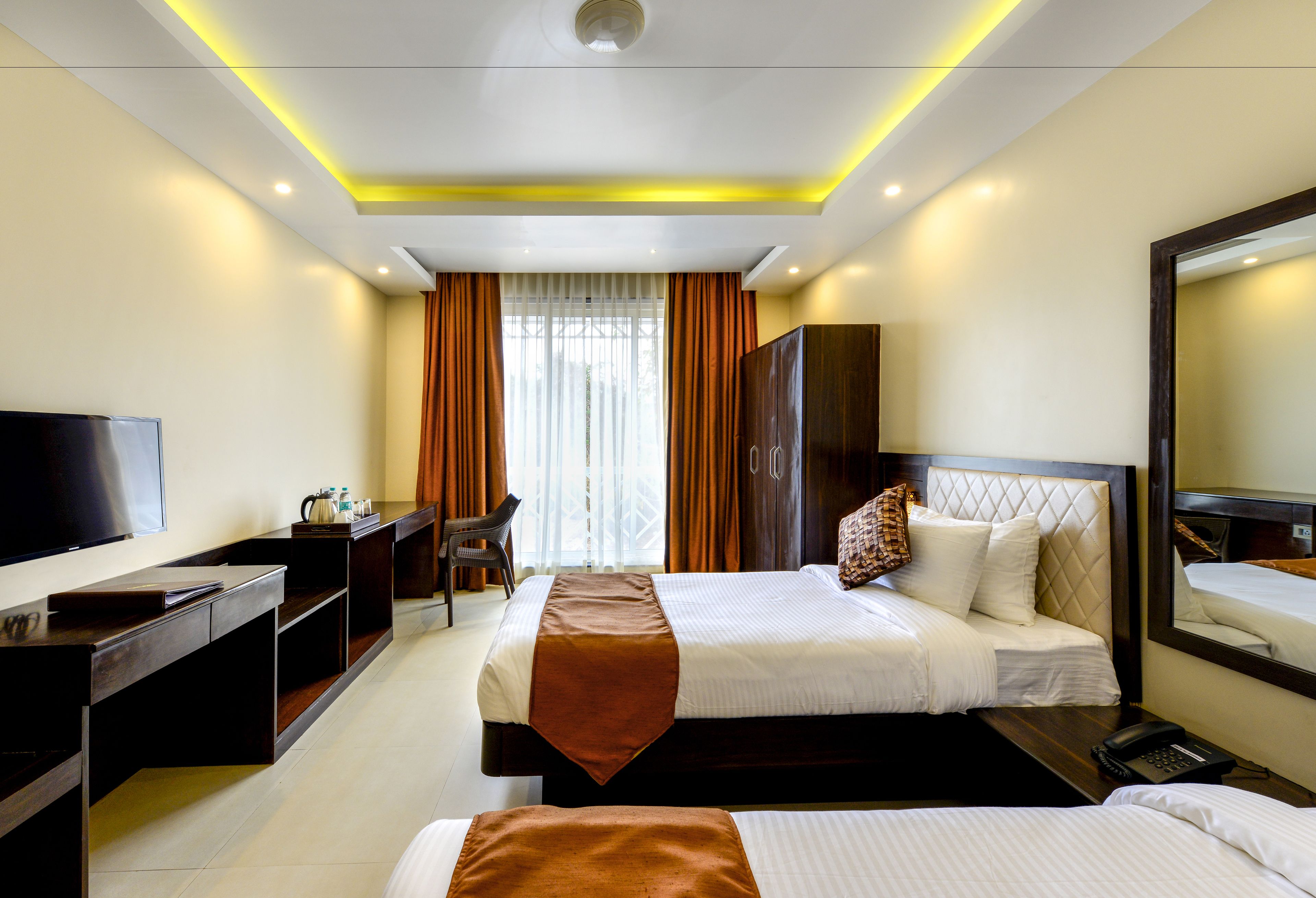 Premium Double Room | Premium bedding, down comforters, in-room safe, laptop workspace