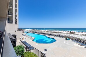 Indoor pool, an infinity pool