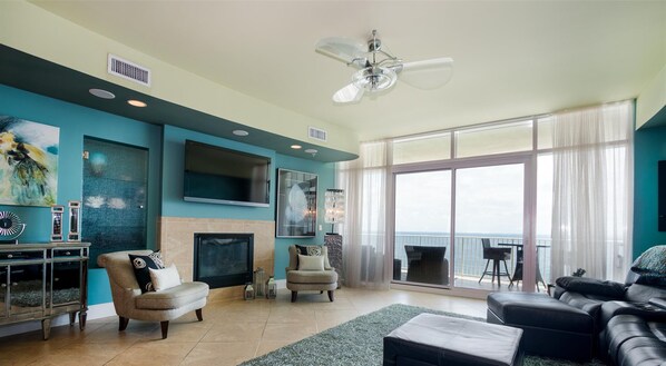 TV, fireplace, DVD player