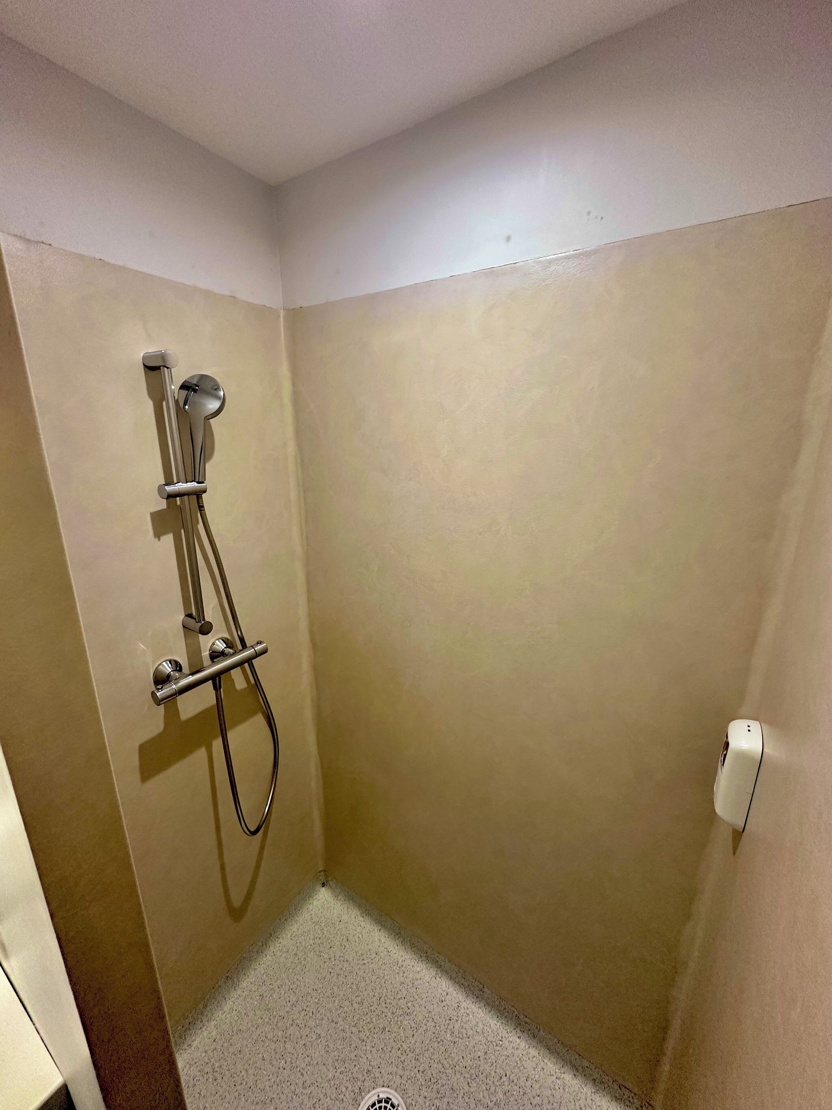 1 bedroom, desk, blackout curtains, free wifi