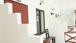 Bathroom - Yoghurt Home (Ko Pha-ngan)