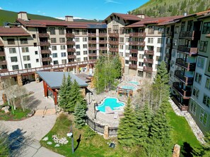 Exterior - Amazing 1 Bedroom Condo Right in Center Village! 3 Outdoor Hot Tubs PP301 (Copper Mountain)