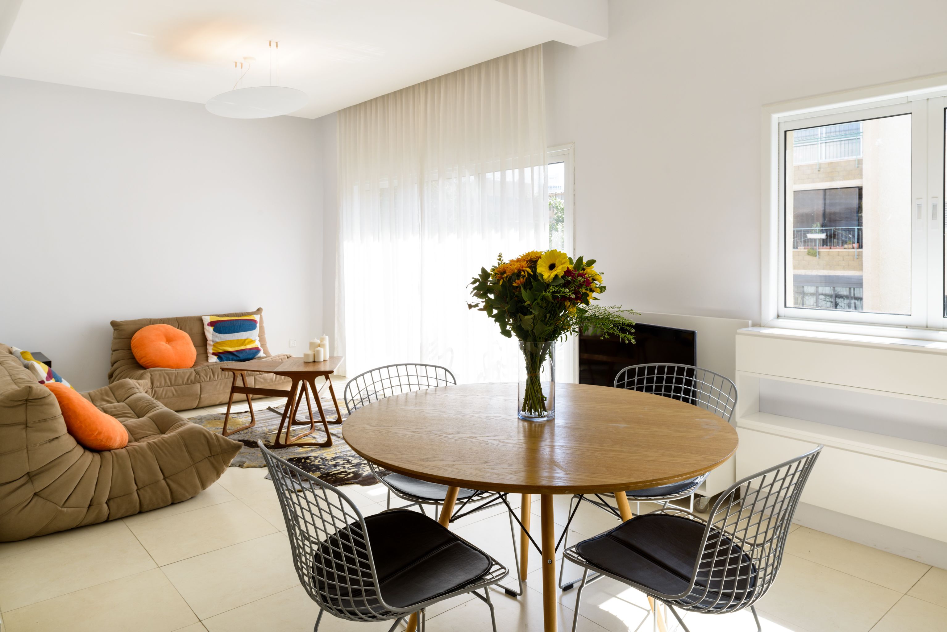 Apartment, 2 Bedrooms, Terrace, Sea Facing | In-room dining