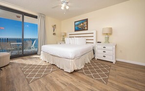 3 quartos, ferros/tábuas de passar roupa, Wi-Fi de cortesia