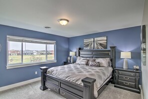 3 bedrooms, iron/ironing board, travel crib, WiFi