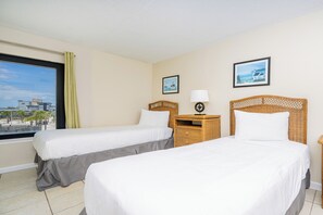 3 soverom, strykejern/-brett, wi-fi (inkludert) og sengetøy