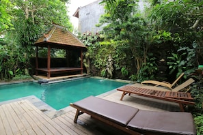 Outdoor pool - Pering Bungalow Ubud (Ubud)