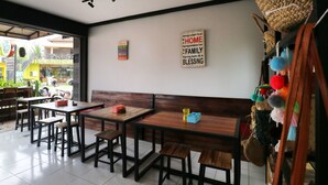 Unclassified image, 5 of 26, button - Raddeyapa Guest House (Tibubeneng)