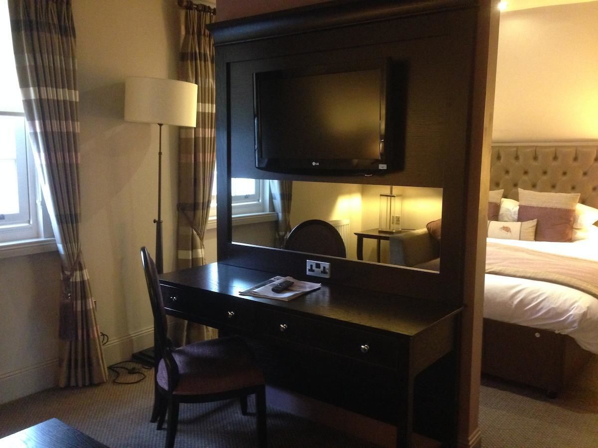 in-room safe, iron/ironing board, free cots/infant beds, rollaway beds