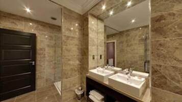 Free toiletries, hair dryer, towels