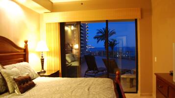 5 bedrooms, in-room safe, desk, iron/ironing board