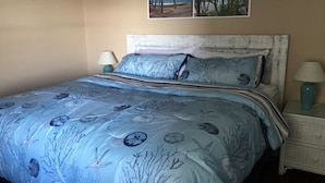 1 chambre, fer et planche à repasser, Wi-Fi gratuit, draps fournis