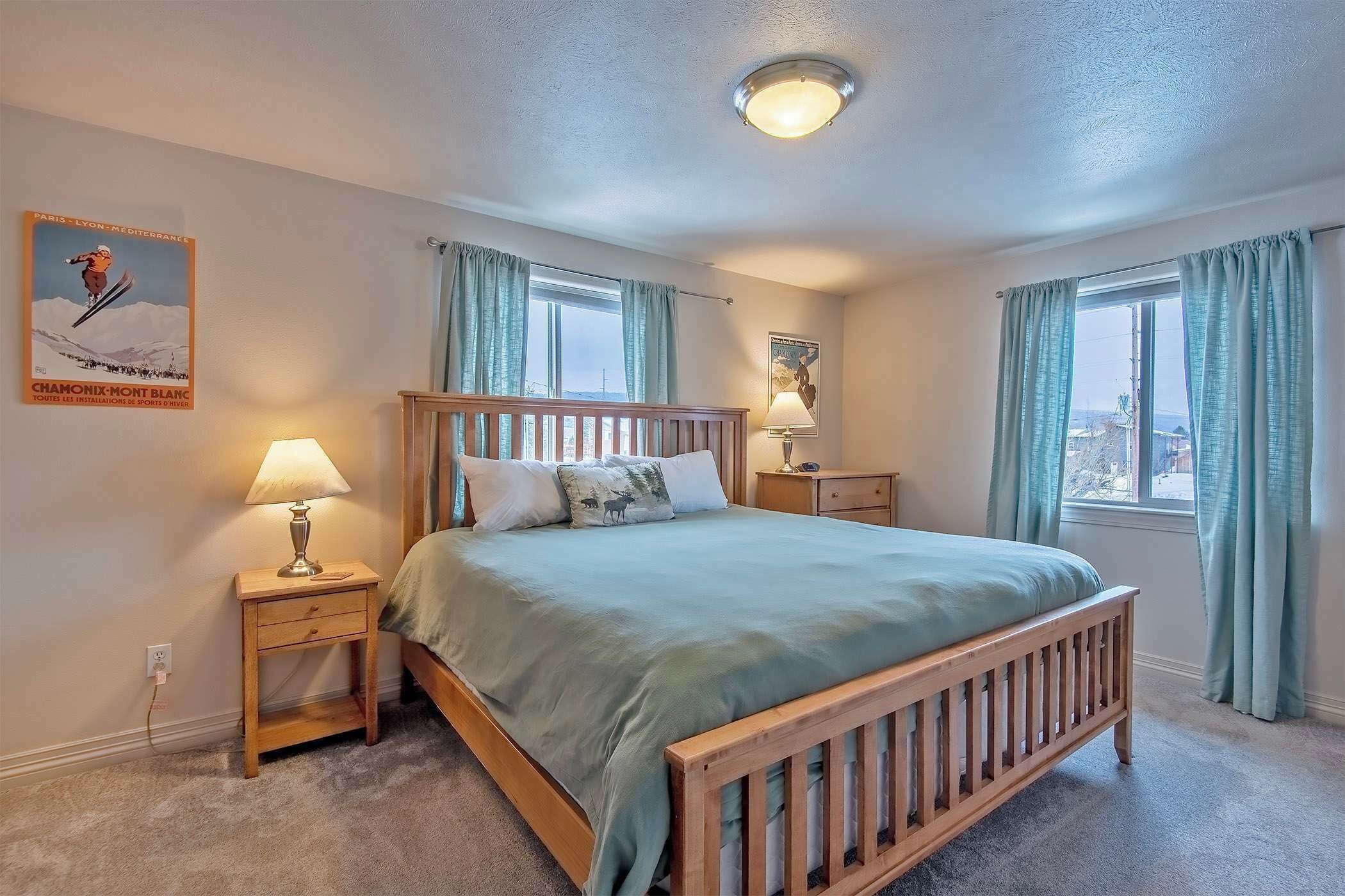 3 bedrooms, iron/ironing board, free WiFi, bed sheets