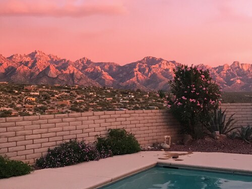 Tucson Hilltop Oasis 