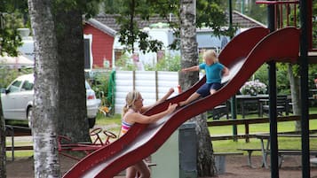 Children’s play area – outdoor