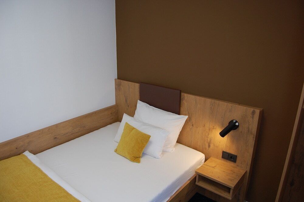 In-room safe, desk, laptop workspace, soundproofing