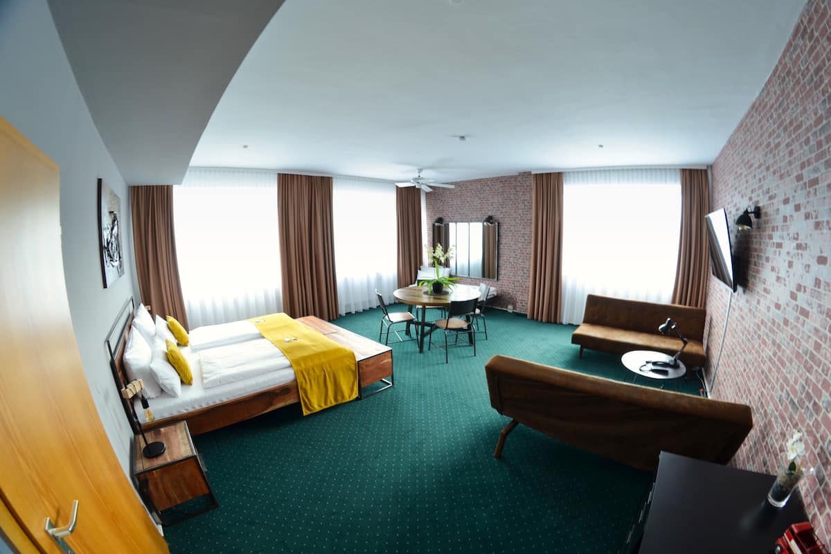 Family Quadruple Room