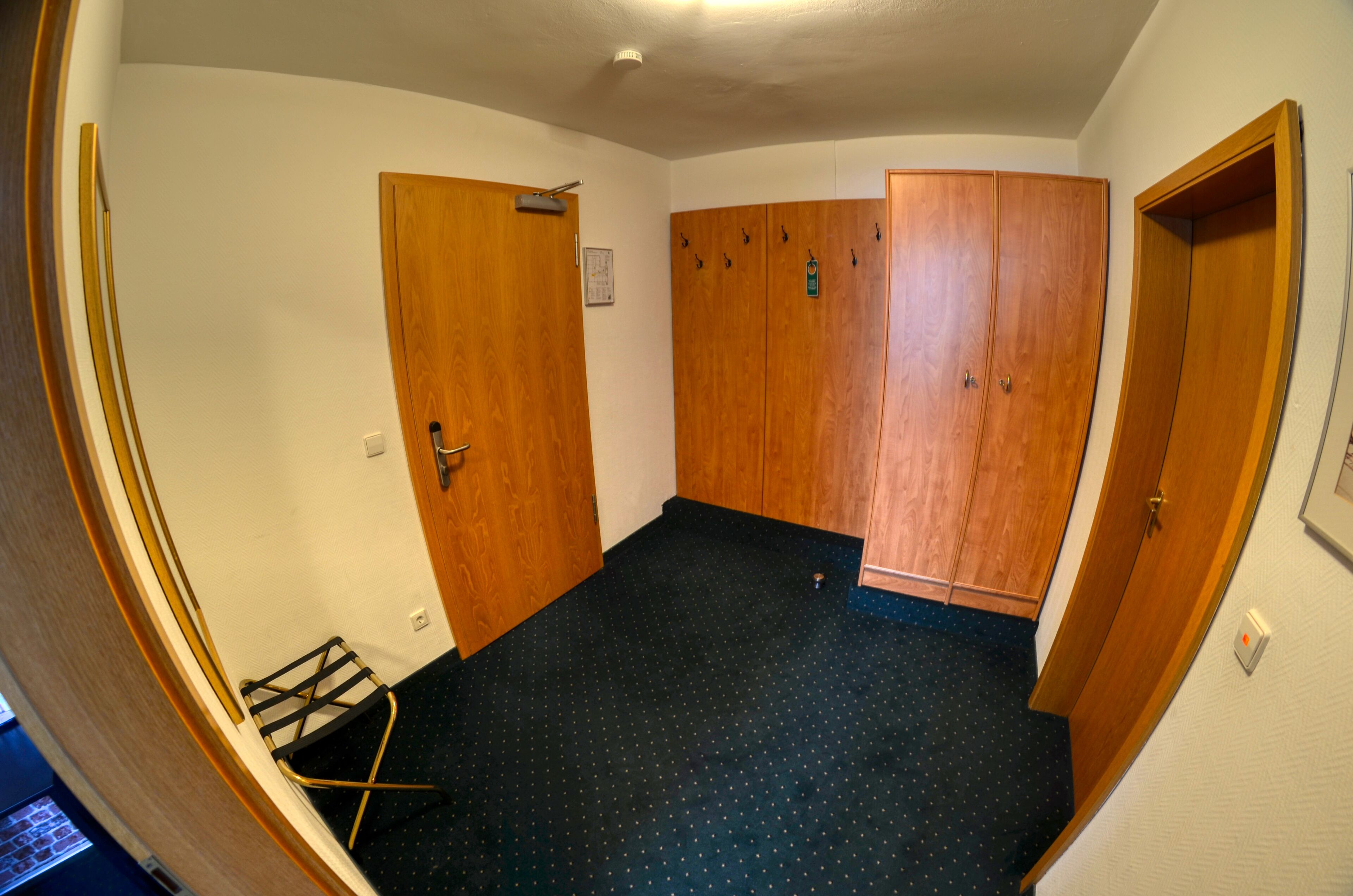 family quadruple room | living area | 32-inch flat-screen tv with cable channels, tv