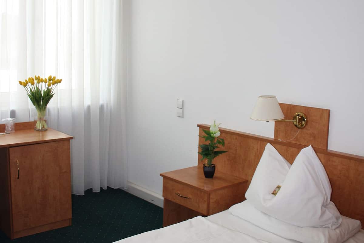 In-room safe, desk, laptop workspace, soundproofing
