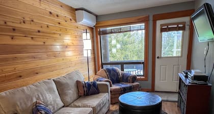 True Ski In Ski Out Location. A/C