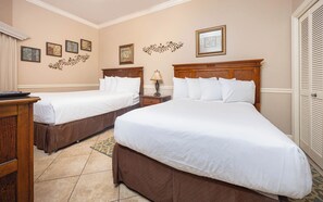 3 chambres, fer et planche à repasser, Wi-Fi gratuit, draps fournis