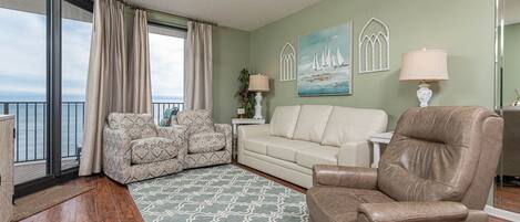 Una televisión de pantalla plana