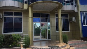Unclassified image, 3 of 58, button - BL Airport Hotel (Dar es Salaam)