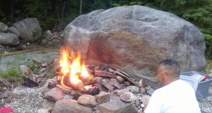 Rauhallisessa yksityiskodissa kaikki tarpeet Fulfilled ympäri vuoden.