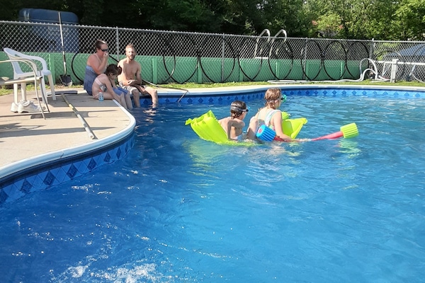 WATER TEMPERATURE MID 70S IN EARLY JUNE