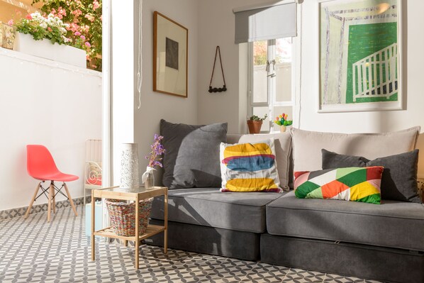 Comfort Apartment, 1 Bedroom, Ground Floor | Living room - Vintage & Chic with Patio by FeelHome (Tel Aviv)
