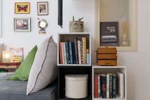 Comfort Apartment, 1 Bedroom, Ground Floor | Room amenity - Vintage & Chic with Patio by FeelHome (Tel Aviv)