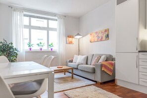 City-Apartment, 2 Schlafzimmer | Wohnzimmer