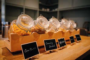 Free daily cooked-to-order breakfast - Waastwinj (Utersum)