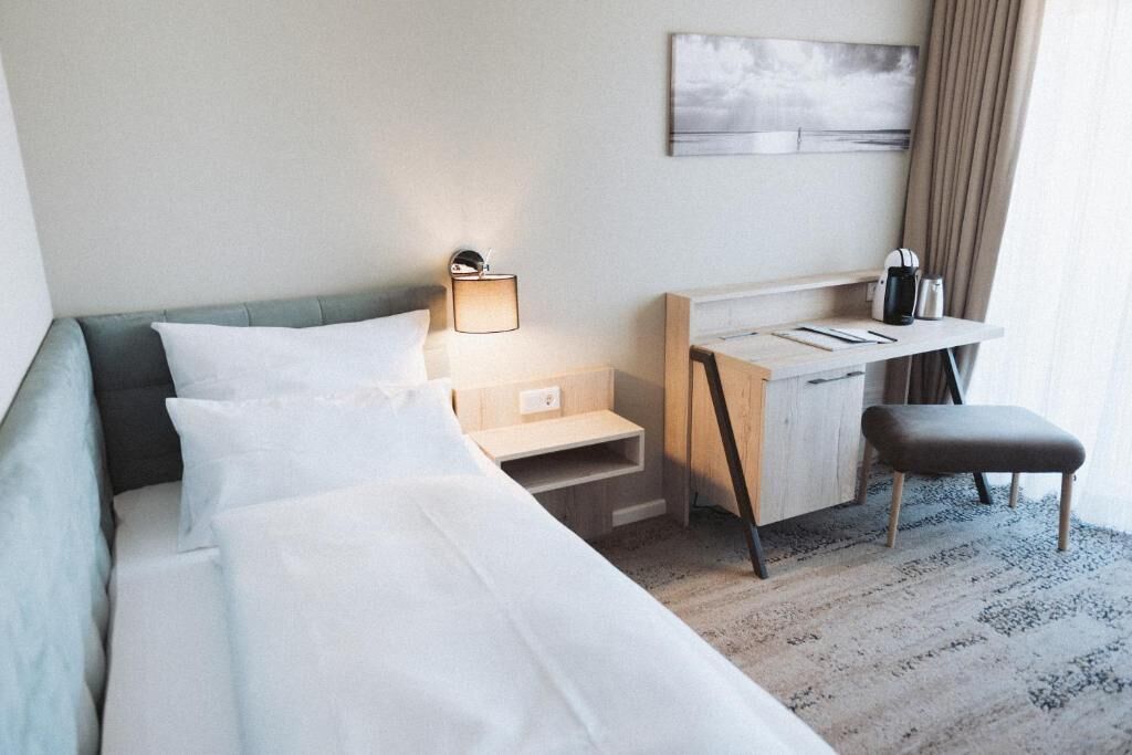 Coffres-forts dans les chambres, bureau, Wi-Fi gratuit
