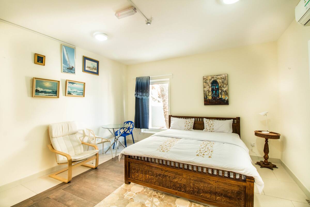 Premium-Doppelzimmer, Gartenblick | 1 Schlafzimmer, Schreibtisch, Bügeleisen/Bügelbrett, kostenloses WLAN