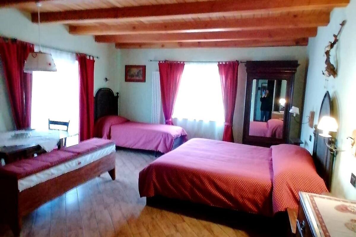 Kamar Mewah, 1 kamar tidur | Selimut bulu angsa, tirai kedap cahaya, dan Wi-Fi gratis
