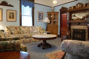 Suite Supérieure, 1 grand lit, salle de bains privée