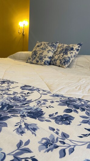 Standard Quadruple Room | 1 bedroom, minibar, free WiFi, bed sheets