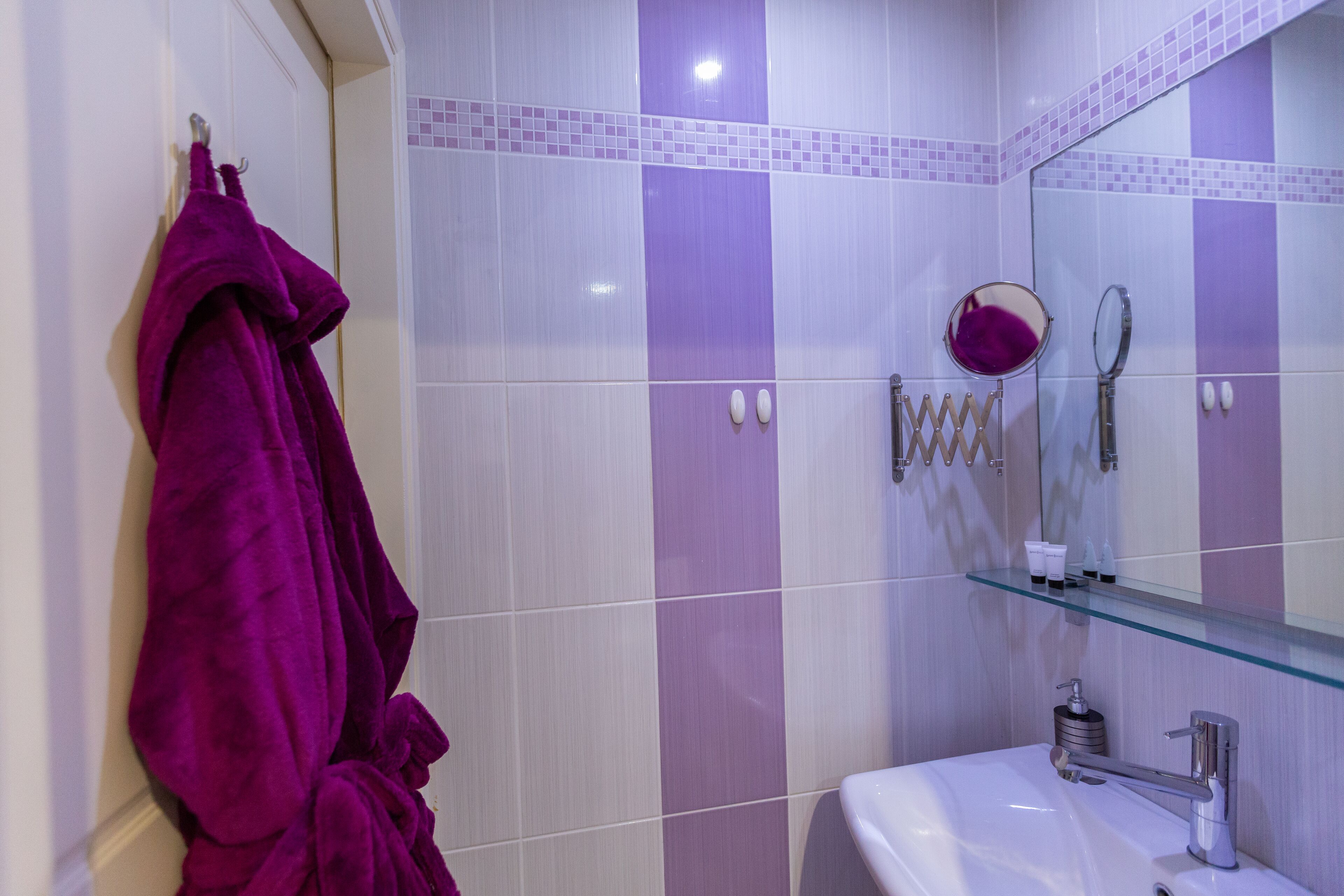 family apartment, sea view | bathroom | free toiletries, hair dryer, towels