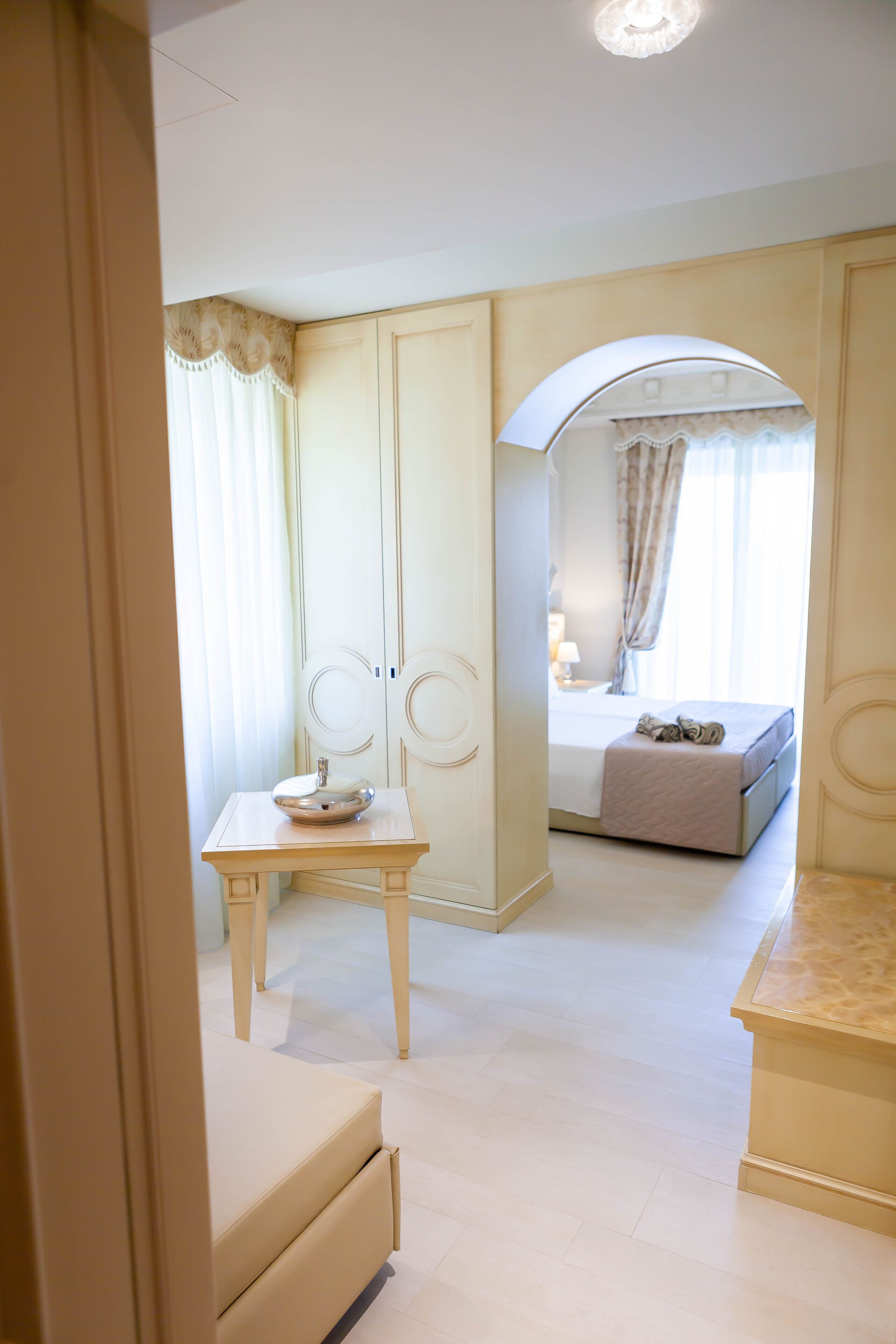 junior suite, balcony, sea view | minibar, in-room safe, free wifi