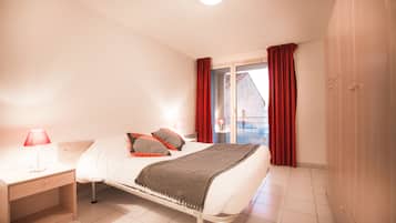 Standard Apartment, 1 Bedroom | Individually furnished, desk, blackout curtains, soundproofing