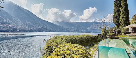 Vue depuis lâhĂ©bergement