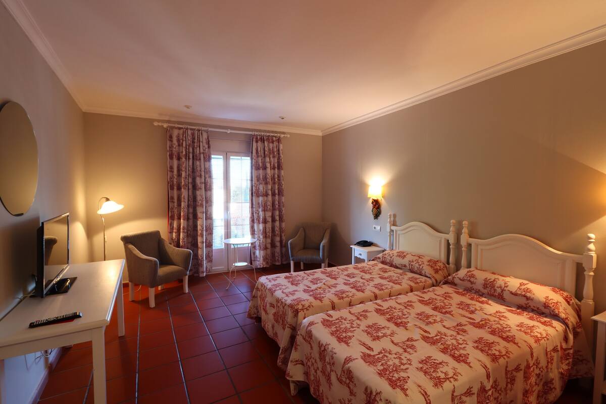 1 bedroom, desk, blackout curtains, free wifi