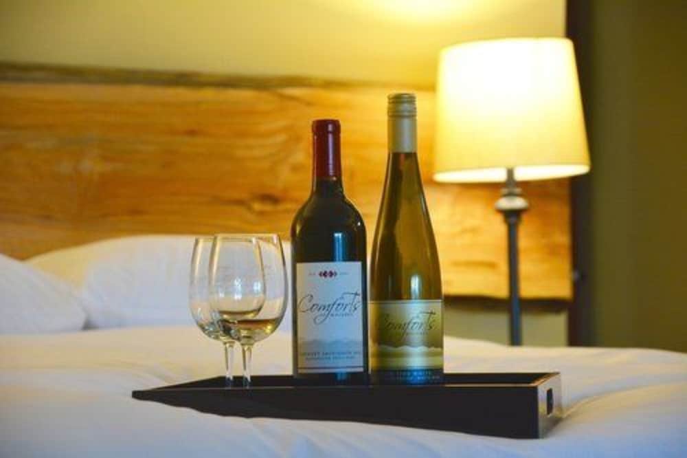 Comforts of Whidbey Winery and B&B by null