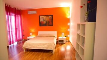 Minibar, una cassaforte in camera, una scrivania, insonorizzazione