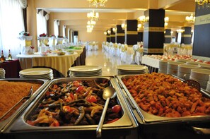 Buffet - Grand Cinar Hotel (Kutahya)