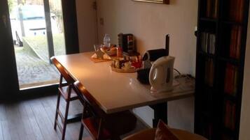 Triple Room, Private Bathroom, Pool View | Desk, laptop workspace, free WiFi, bed sheets