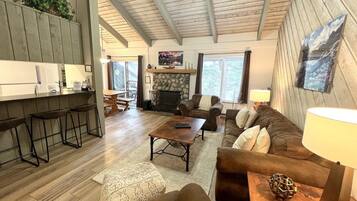 Condo, 2 Bedrooms | Living area | TV